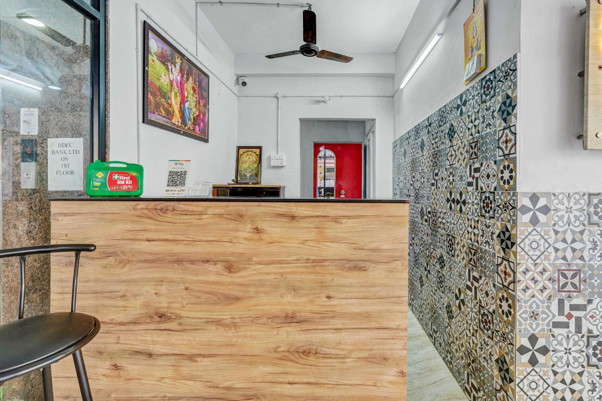 Season 4 Residences - 1Bhk Furnished Apartments Chennai Eksteriør billede